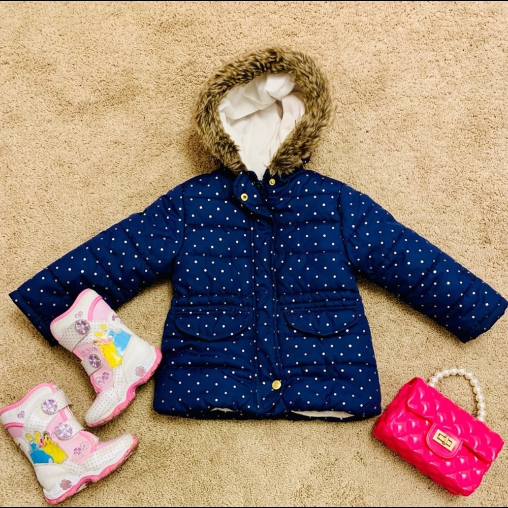 Bundle of two little girls winter jackets - Picture 2 of 5